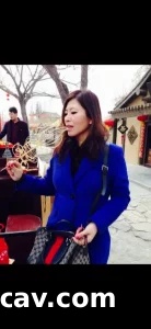 闷骚熟女被狼友无情玩弄