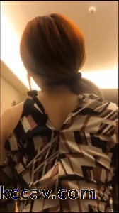后入很耐操的她叫声也很骚