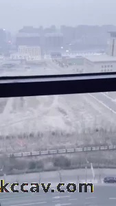 【雨哥原创】邯郸温德姆酒店骚货落地窗吃我大鸡吧