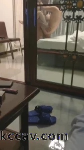绿帽奴拍老婆被操