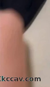 简介有裙，线下约操体制内熟女姐姐，淫水泛滥淫叫连连一插进去就受不了了