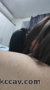 调教了一个騷屄母狗，一脸开心