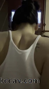 18岁反差女大
