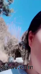 熟女野外露逼自慰勾引路人操逼2