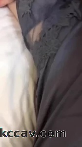 嘘，超漂亮的她醉了咱们悄悄的草