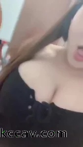 38g巨乳肥臀少妇最舒服了，啪啪响