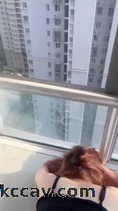阳台后入少妇，太刺激了  (简介加)
