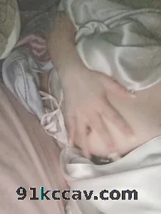 妻子自摸勾引我