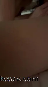 娇妻给单男口交