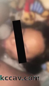骚妻吃大鸡巴，缺个人操她骚逼