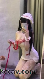极品长腿被虐大学生