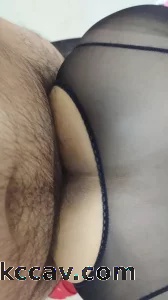 油亮开裆黑丝无套后入2