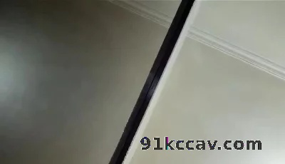 新疆维族情侣对话