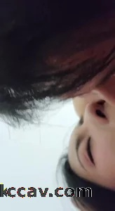 大舌头妹后继前来赴约一边舌吻一边操感到很满足