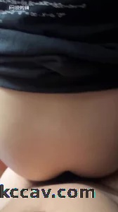 南京女生邀约去家隔壁还有父母