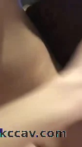 八字奶的女友女上做爱很享受