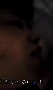 38岁超市丰满熟女老板娘偷情，她老公出去进货了，操起来太骚太淫荡了