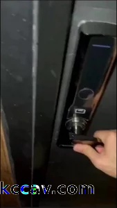 推开房门我最爱的人被几个陌生男人无节操享用是一种怎样的心情？