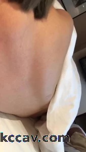 后入爆操穿情趣内衣的长腿巨臀学妹