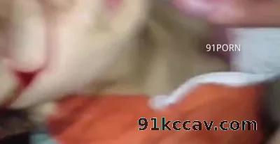戴眼镜的熟女
