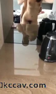 崔琴，婚睡，听花水，对镜开干