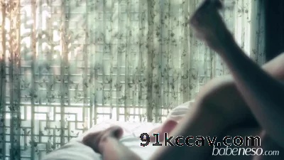 [原创] 爽到忍不住骂脏话，扭腰骑爆男友后被狠狠教训了⋯⋯