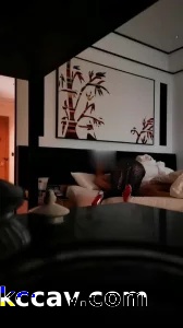 给绿帽老公直播自己老婆 1