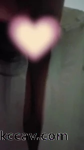 一个月馋的不行自己上位摇的小母狗