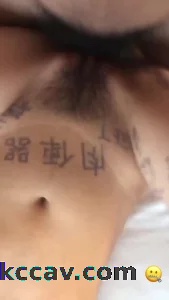 大屌插入母狗嫩逼