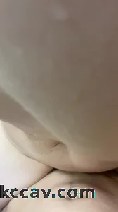 马桶上做爱，五分钟高潮了