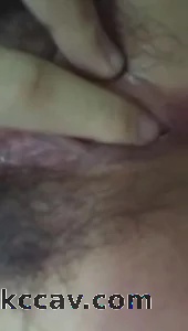 04骚猪自慰1