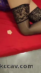 紫衣丝袜少妇肛交