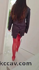 红丝母狗少妇后入骑剩大屁股，隔壁还有人，
