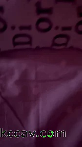 贫乳少妇还没醒！直接侧入