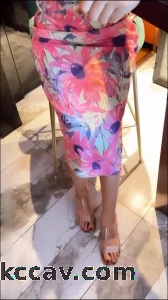 气质尤物御姐女神 性感包臀裙办公室约炮，直接顶到子宫里
