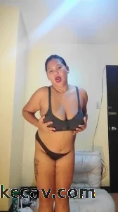 巨乳  无底线solo大屁股