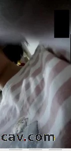 骚母狗在家玩奶