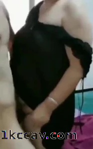 站立式操52岁丰满熟女大妈，没想到大妈这么大年纪逼水那么滑，太刺激了