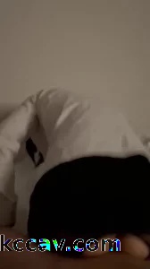 跟穿着黑丝开裆裤的女友做爱