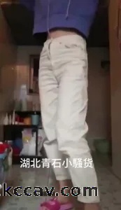 （原创）更新-小騒货吃鸡鸡表演