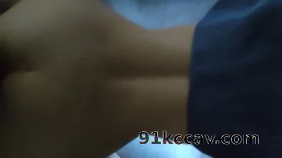 娇小少妇