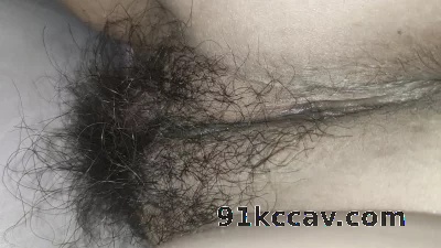 装睡，勾引男人玩我的骚屄1