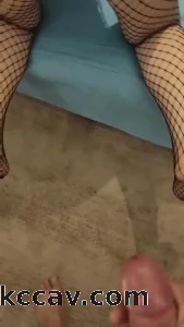 又是这个骚货