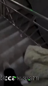 清纯少妇换上碎花裙,瞬间变成了御姐