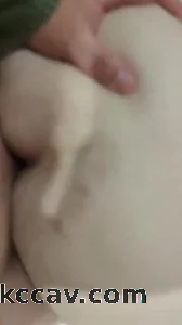 楼下超市55岁大屁股熟女大妈偷情，胸大屁股肥，大腿很粗，操起来太爽了