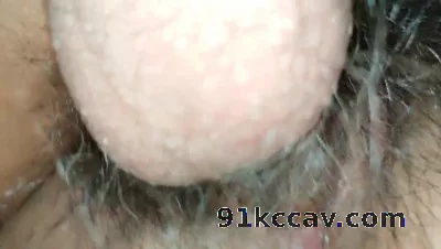 爆操00后妹妹小粉b