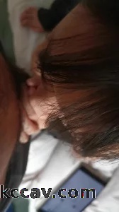 清纯的小美女帮我口（露脸）
