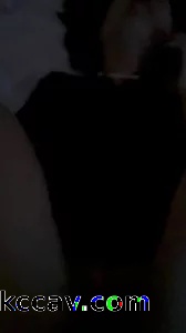 临沂少妇一边偷情，一边打电话