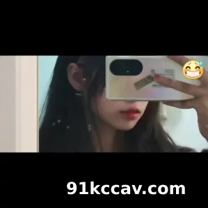 背着男朋友大一前女友和我过六一后入大屁股