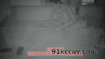 我脱光光等货车佬来上钟无套口交最后射我满身精液